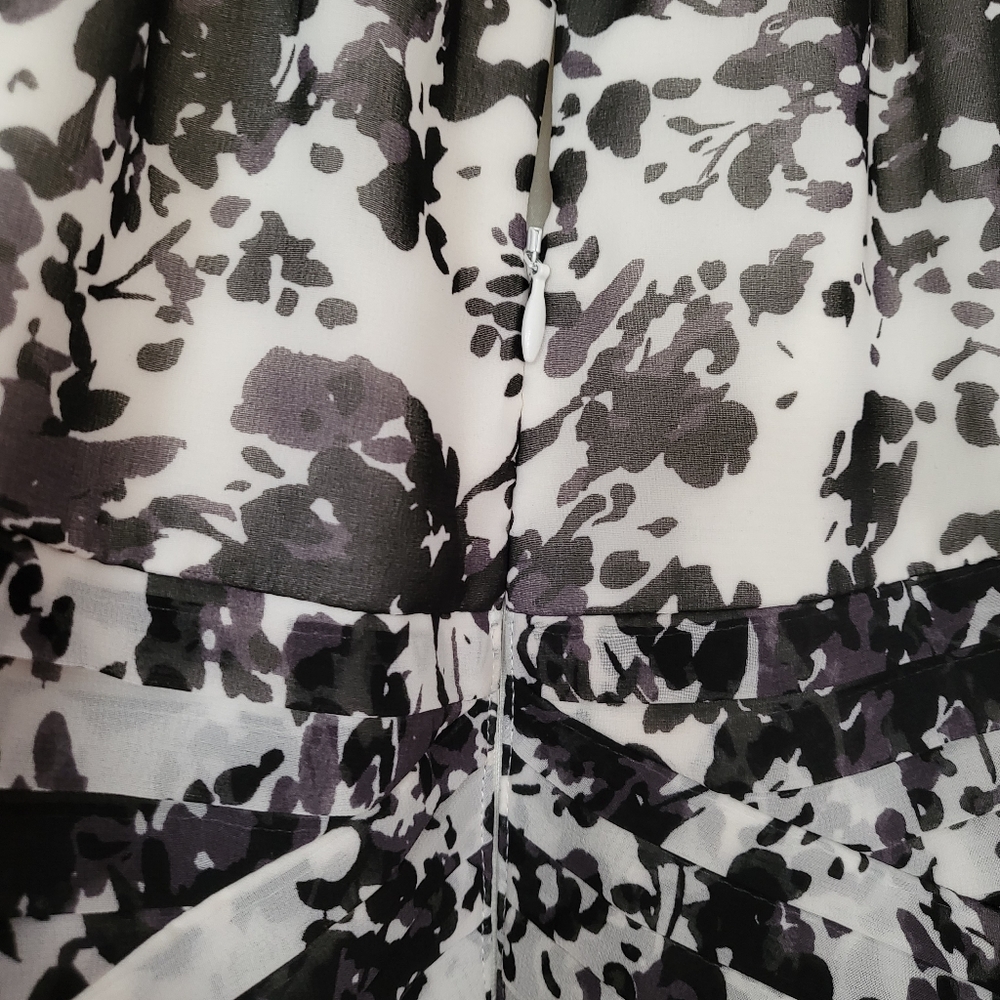 WHBM Dress - Picture 5 of 6